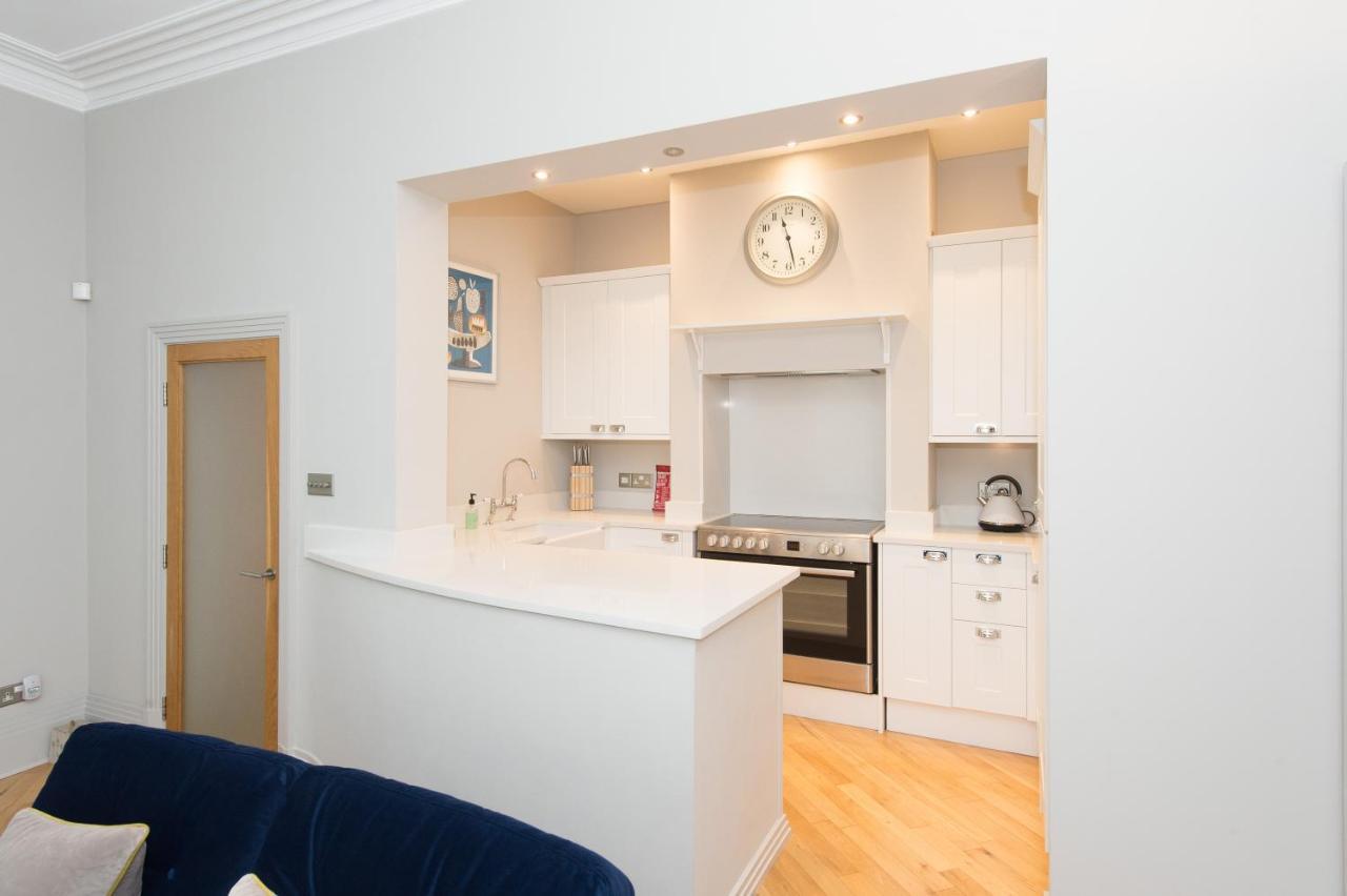 Harrogate Serviced Apartments Экстерьер фото